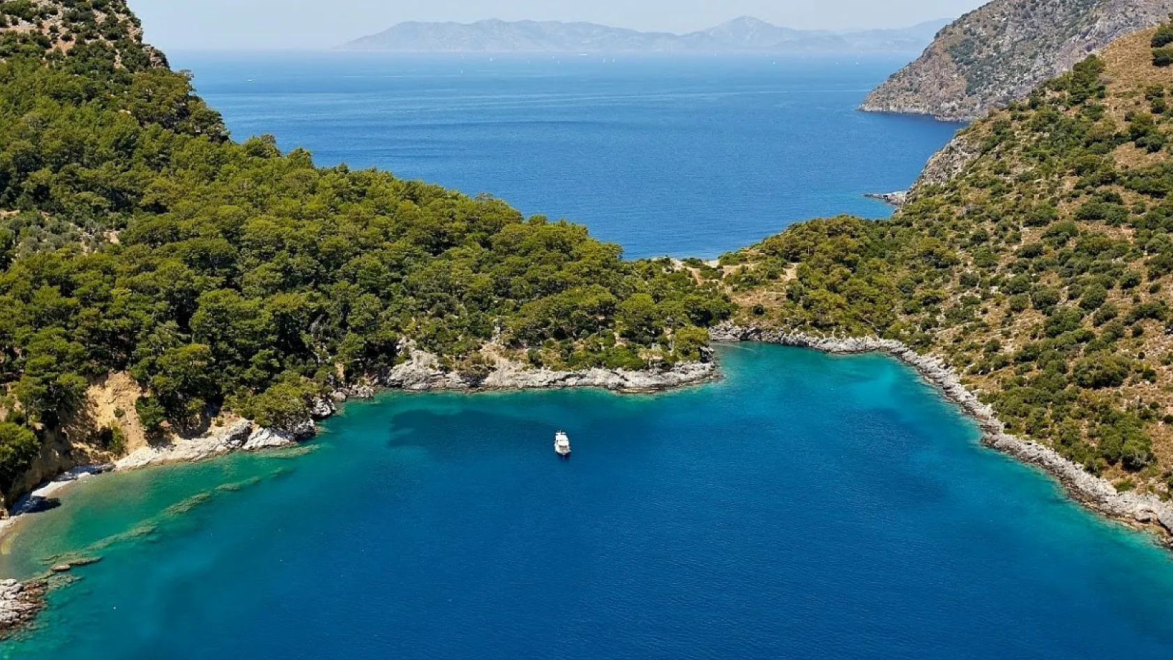 Fethiye Kayaköy'deki Ormanlık Alanlara ve Darboğaz Koyu'na Giriş Yasaklandı