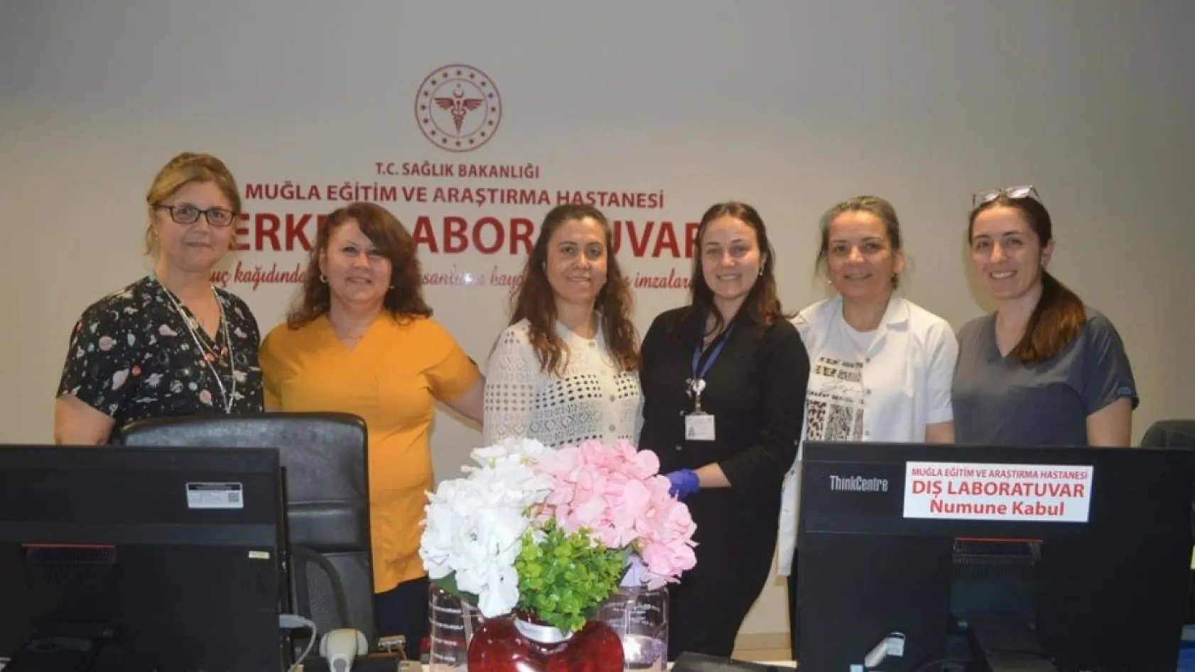 MEAH'ta 'Tıbbi Laboratuvar Çalışanları Haftası' kutlandı