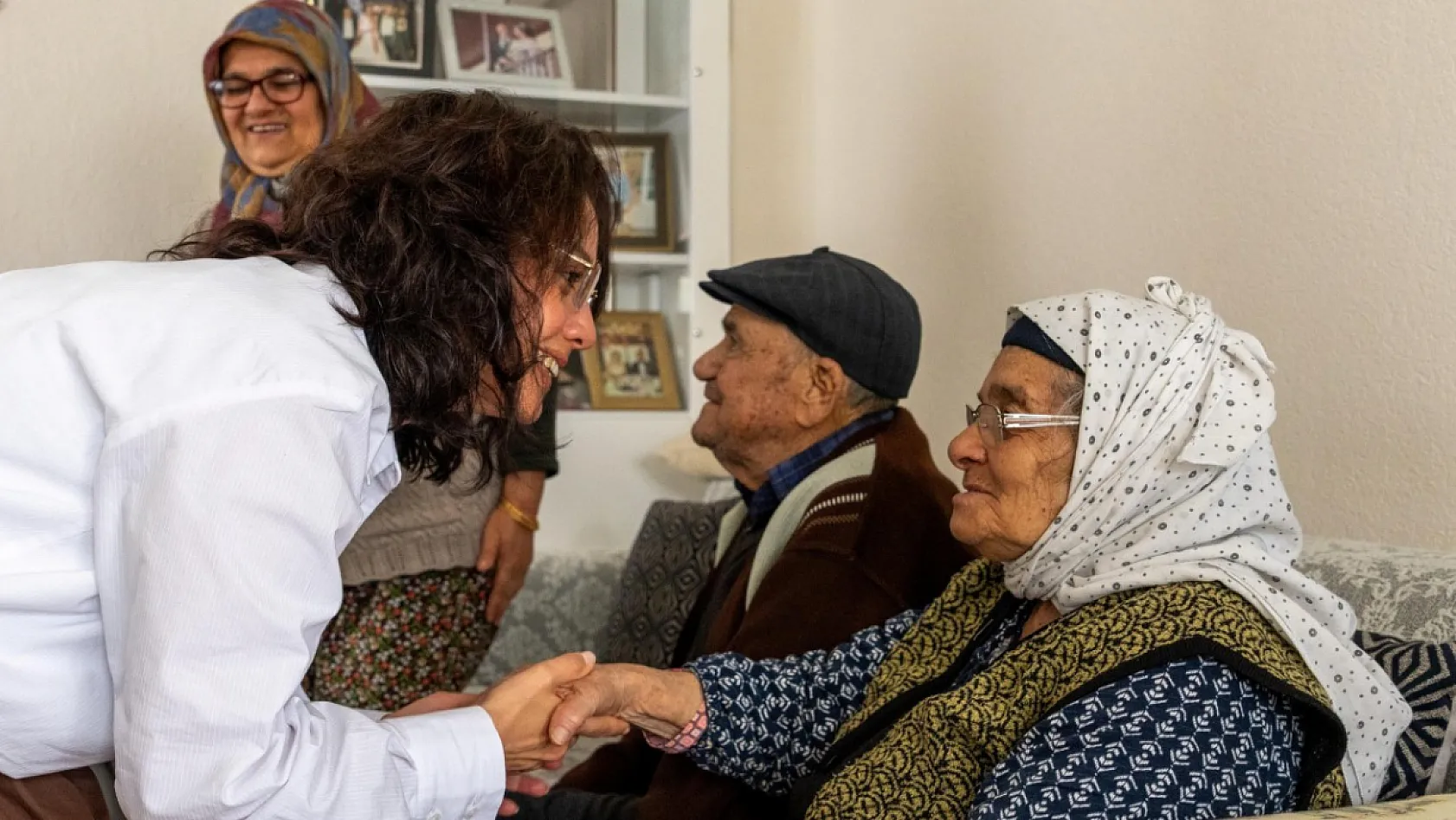 Menteşe Belediyesi şehit annelerini unutmadı