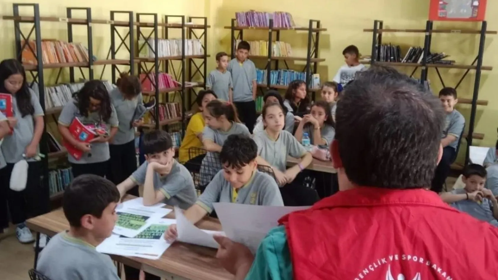 Menteşe'de gençlik ateşi yakıldı