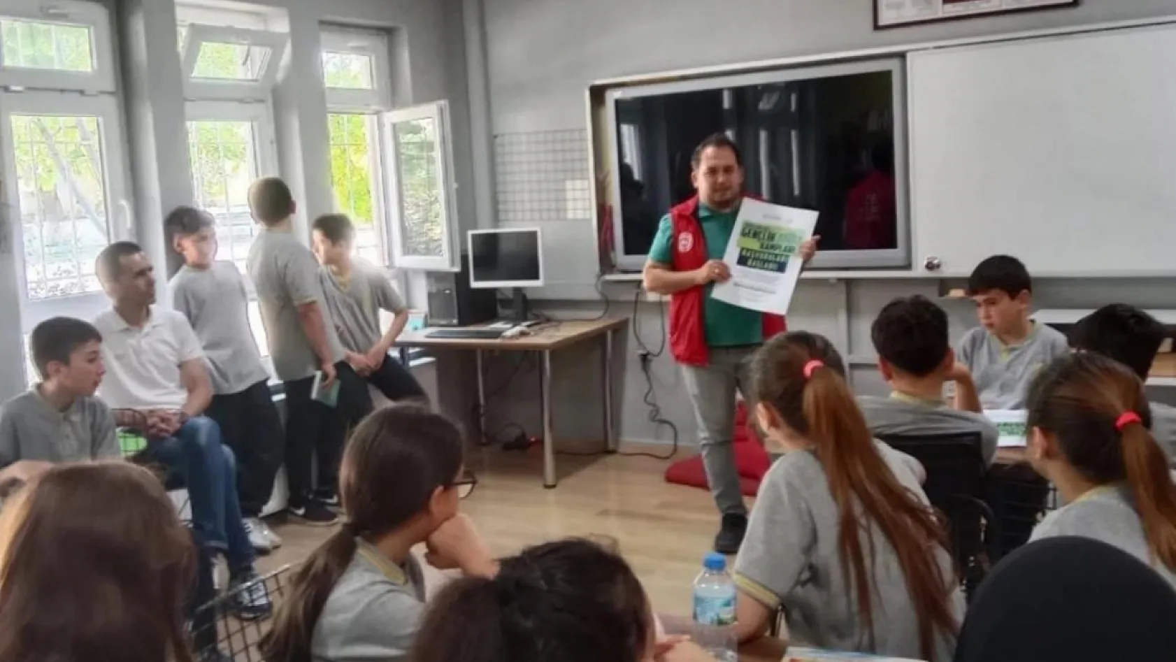 Menteşe'de gençlik ateşi yakıldı