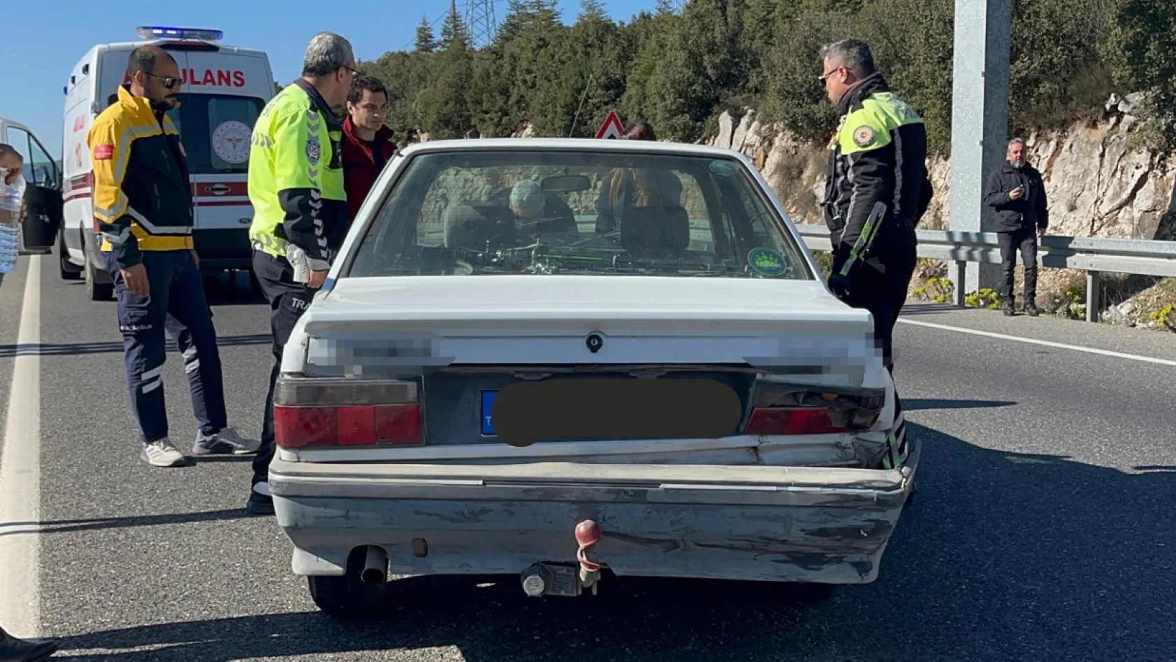Menteşe'de trafik kazası: 'Balık tutalım dedik, bu hale geldik'