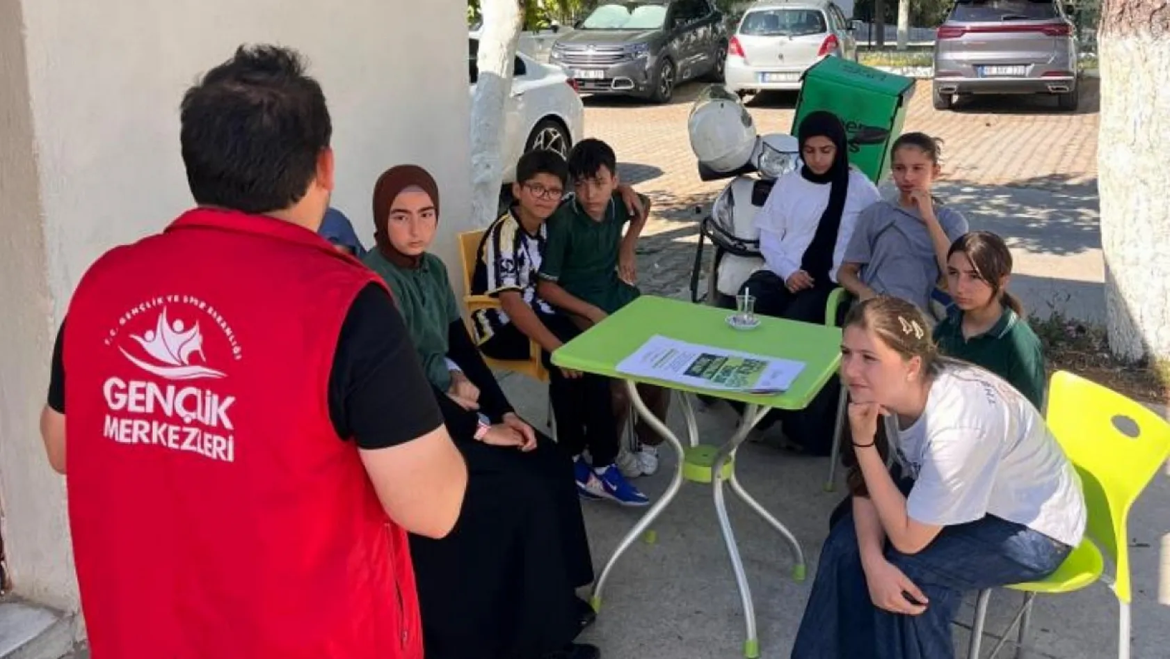 Menteşe'de gençlere yaz kampları tanıtılıyor