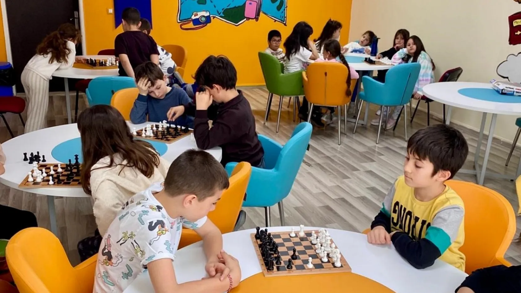 Menteşe'de hamle sırası gençlerde