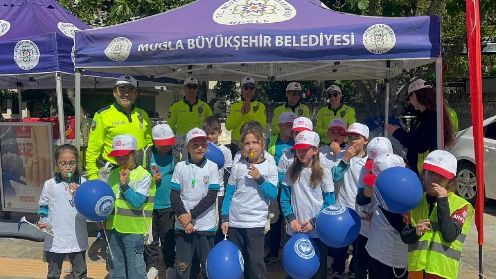 Menteşe'de trafik güvenliği için farkındalık oluşturuldu