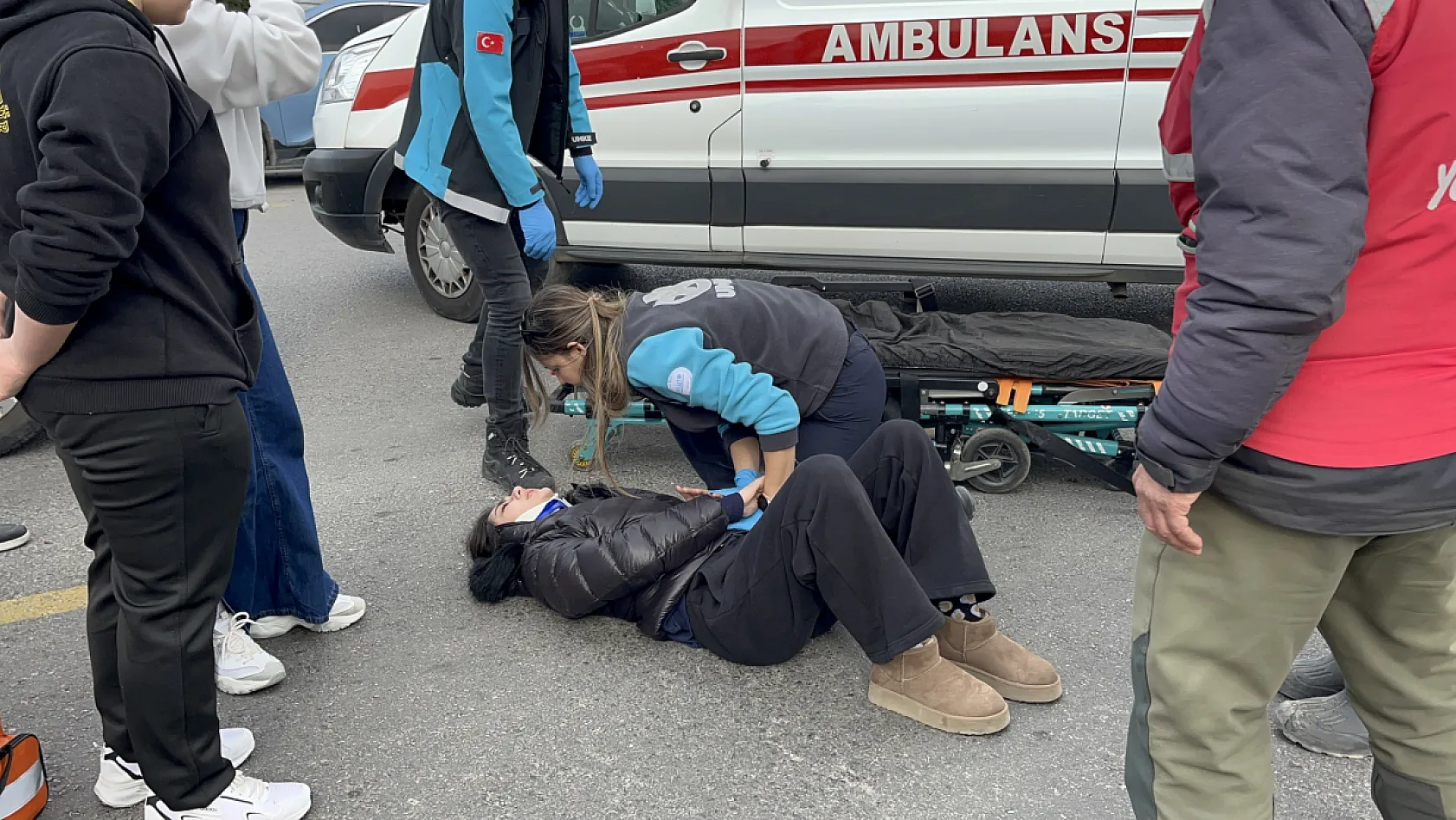 Menteşe'de yarım saat arayla iki motosiklet kazası: 3 yaralı
