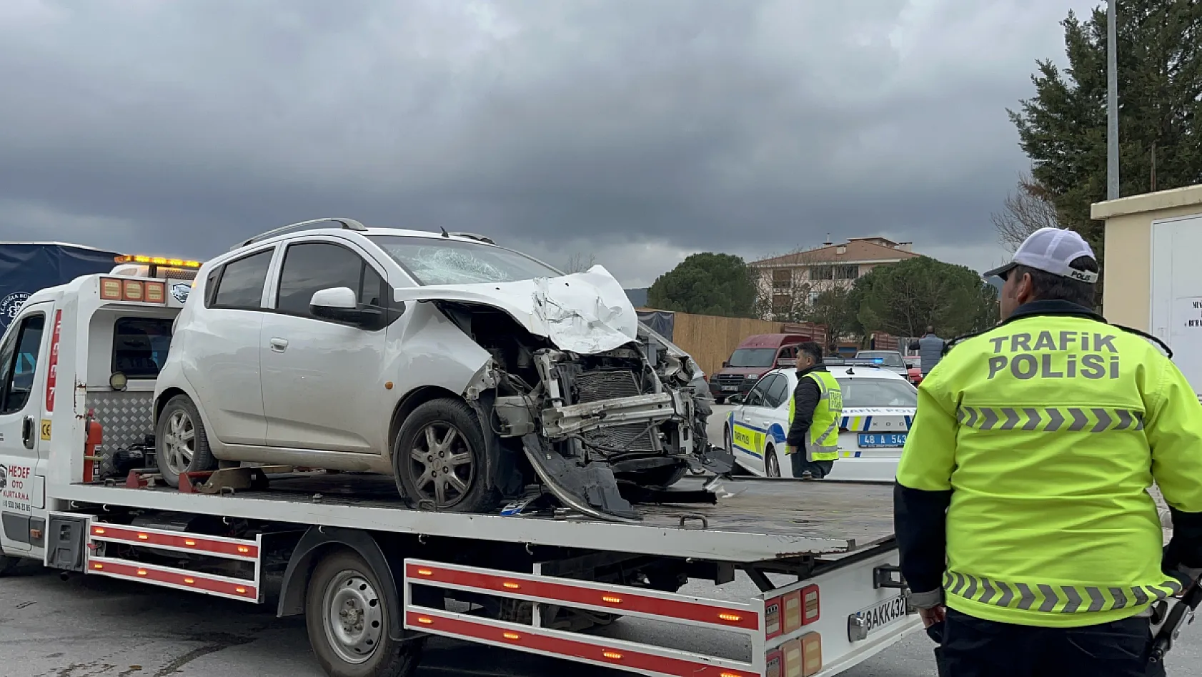 Menteşe'de yarım saat arayla iki motosiklet kazası: 3 yaralı