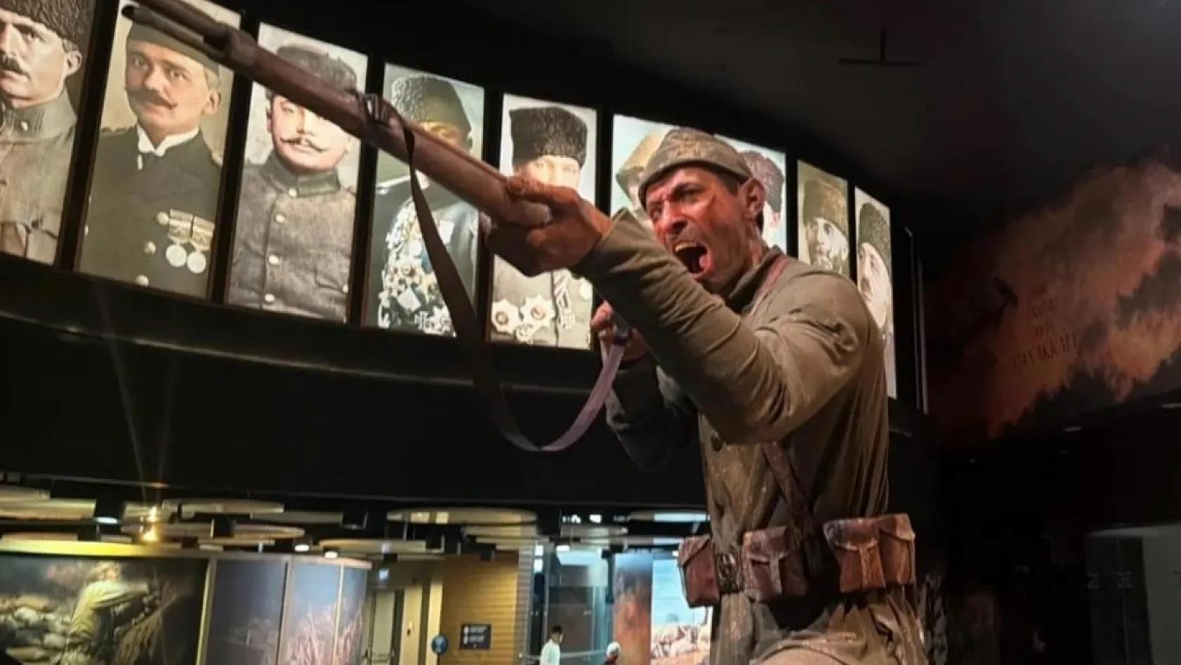Menteşeli gönüllü gençlerden Çanakkale'ye anlamlı ziyaret