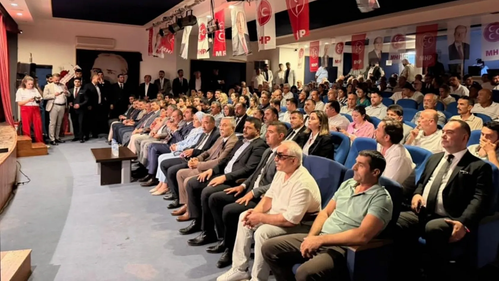 MHP Datça'da genel kurul heyecanı yaşandı
