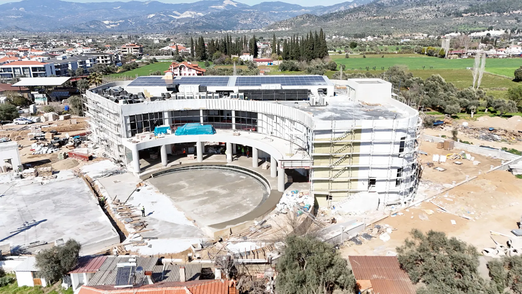 Milas'ın Yeni Kültür ve Sanat Merkezinde Çalışmalar Devam Ediyor