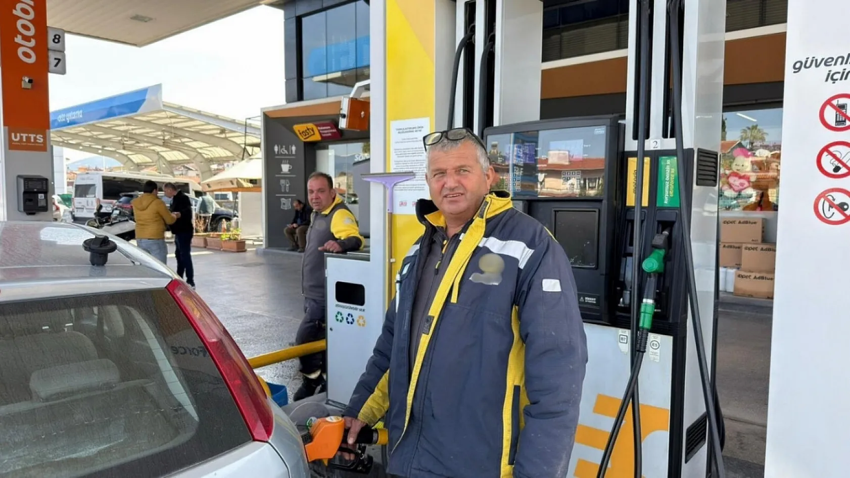 Fethiye'de sürücüler dikkat: Motorine 6,69 TL zam kapıda