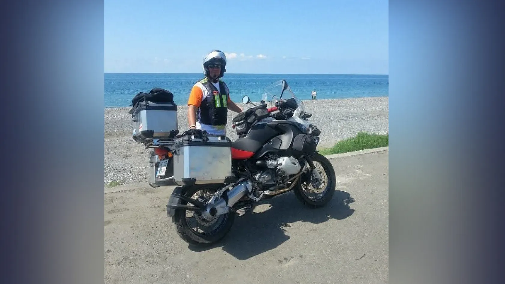 Motosiklet ile Otomobil Çarpıştı: 1 Kişi Hayatını Kaybetti