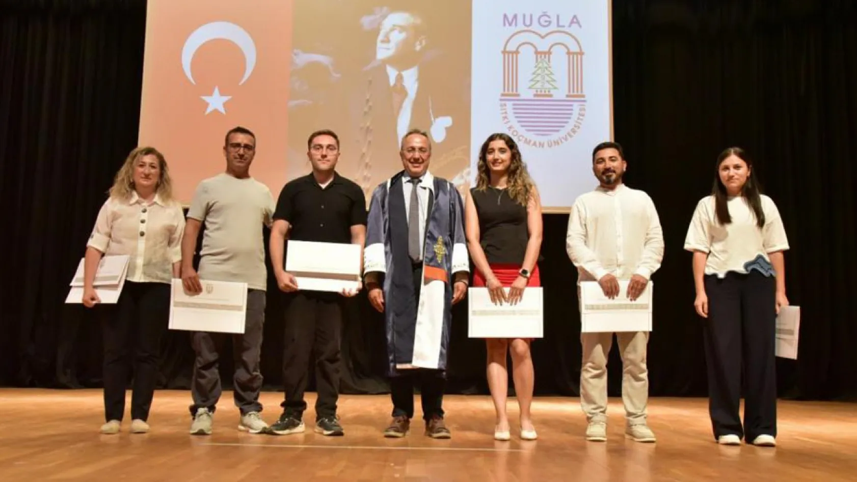 MSKÜ'de akademik ve idari personel için gurur günü