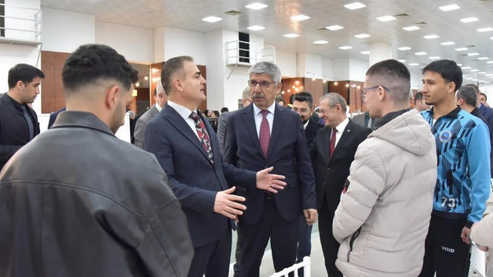 MSKÜ'de öğrenciler ve personel iftar sofrasında bir araya geldi