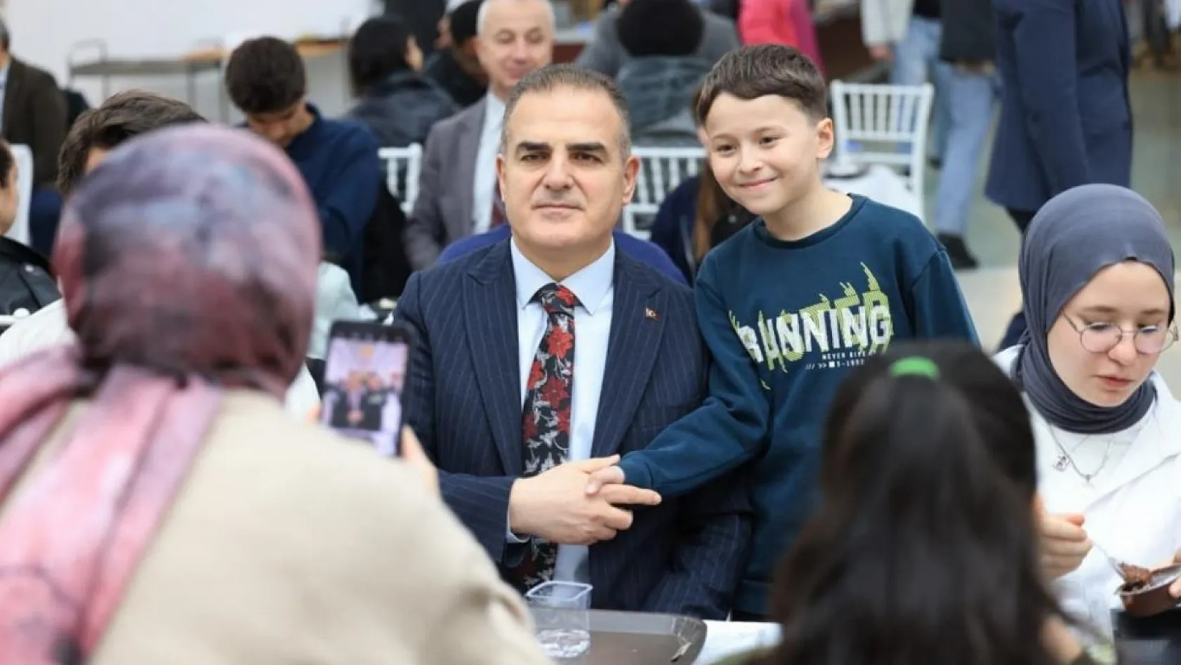 MSKÜ'de öğrenciler ve personel iftar sofrasında bir araya geldi