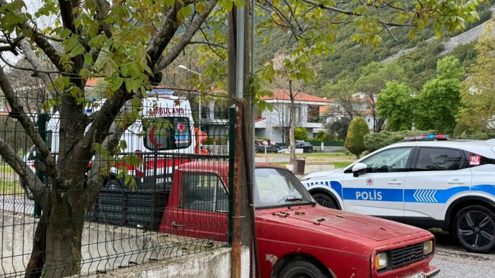Muğla'da 74 yaşındaki yaşlı adam evinde ölü bulundu