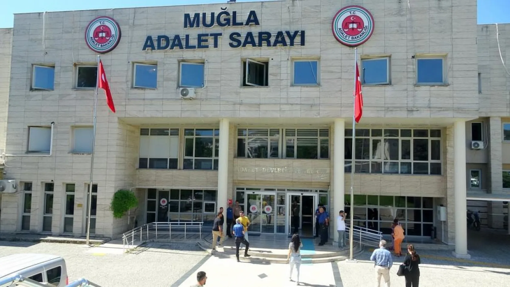 Muğla'da Aslı Baş davasında düğüm çözülmedi: Dava Ekim'e ertelendi