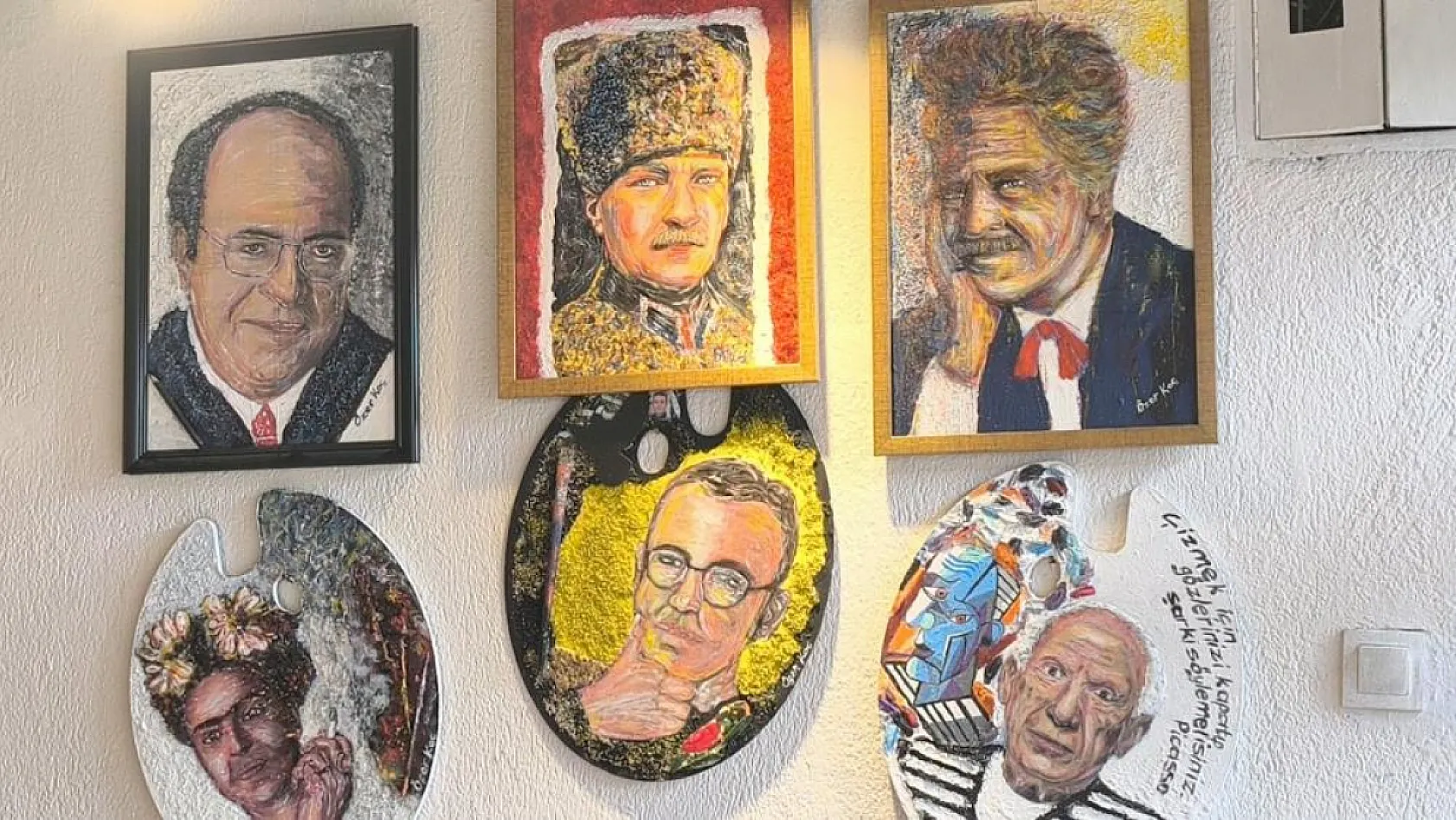 Muğla'da çöpten sanat üretiyor