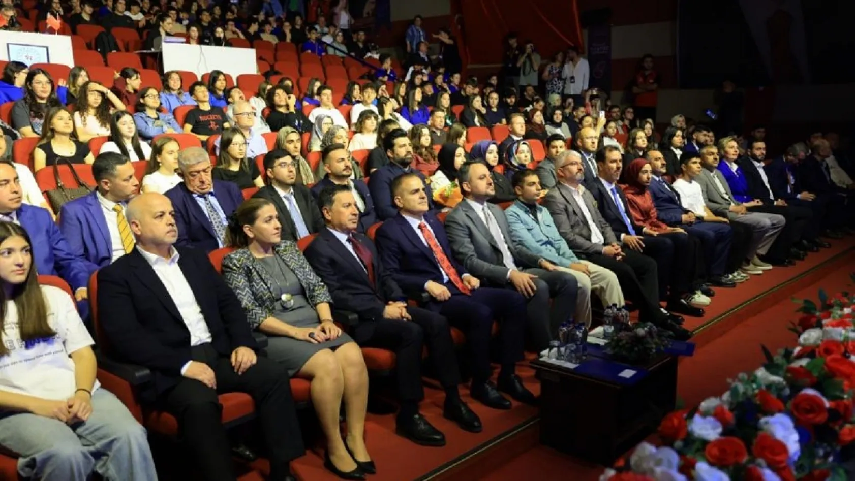 Muğla'da gençlik rüzgarı esti