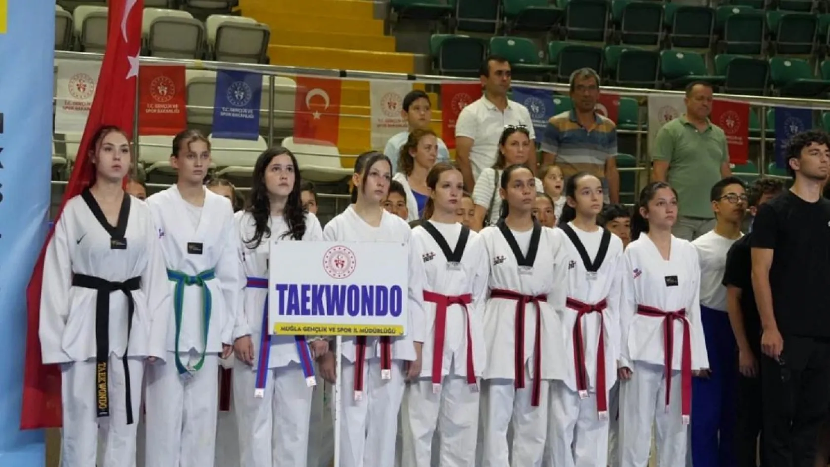 Muğla'da GSB ve engelsiz spor okulları yaz dönemi coşkuyla başladı
