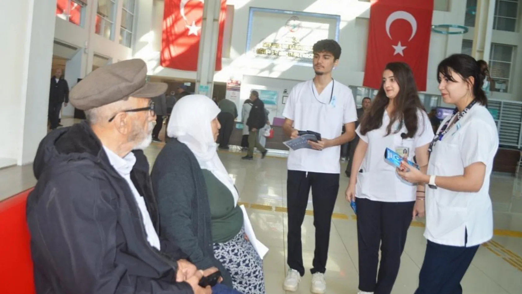 Muğla'da kolorektal kanser için bilgilendirme yapıldı