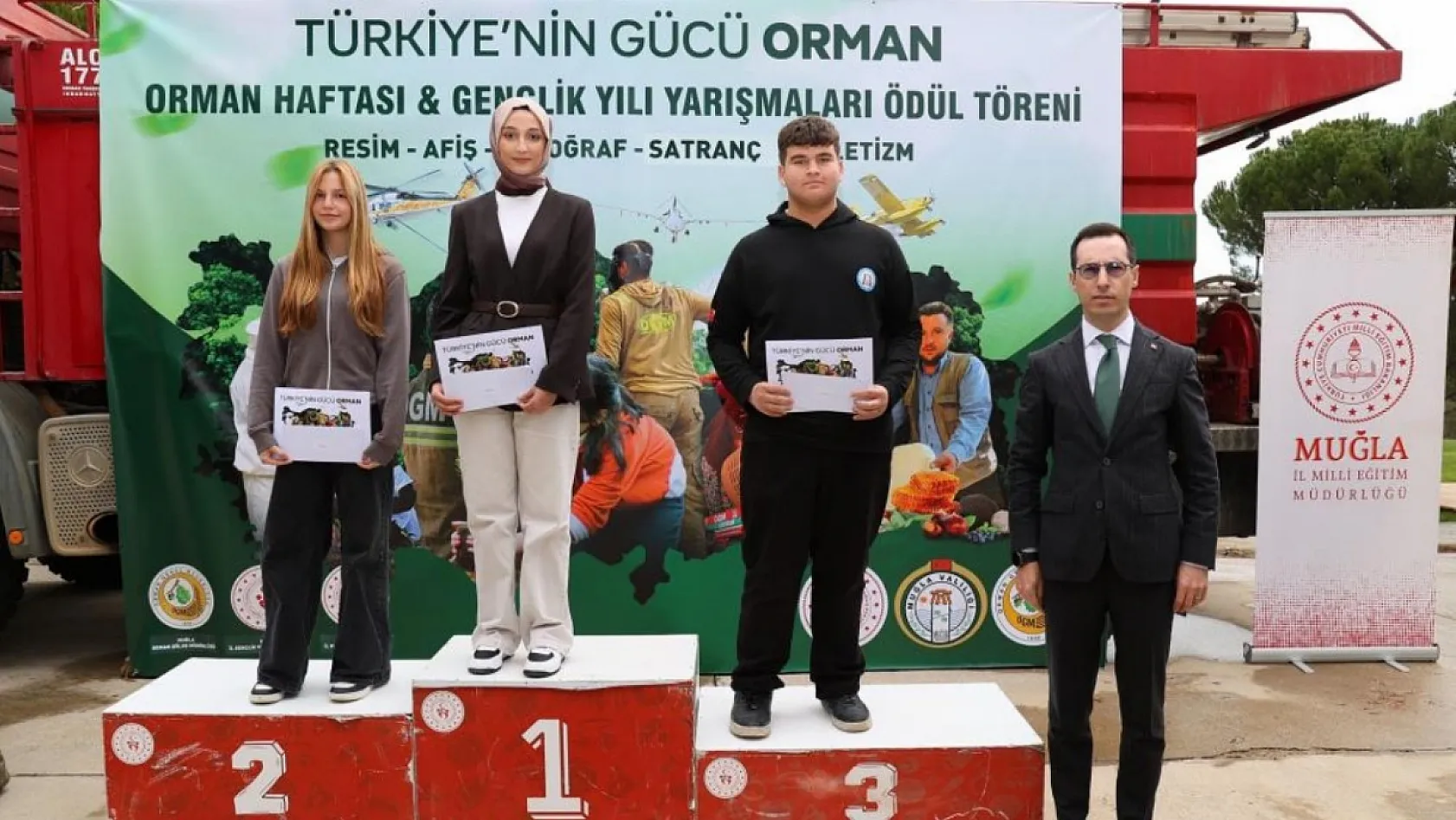 Muğla'da Orman Haftası ve Gençlik Yılı ödülleri verildi
