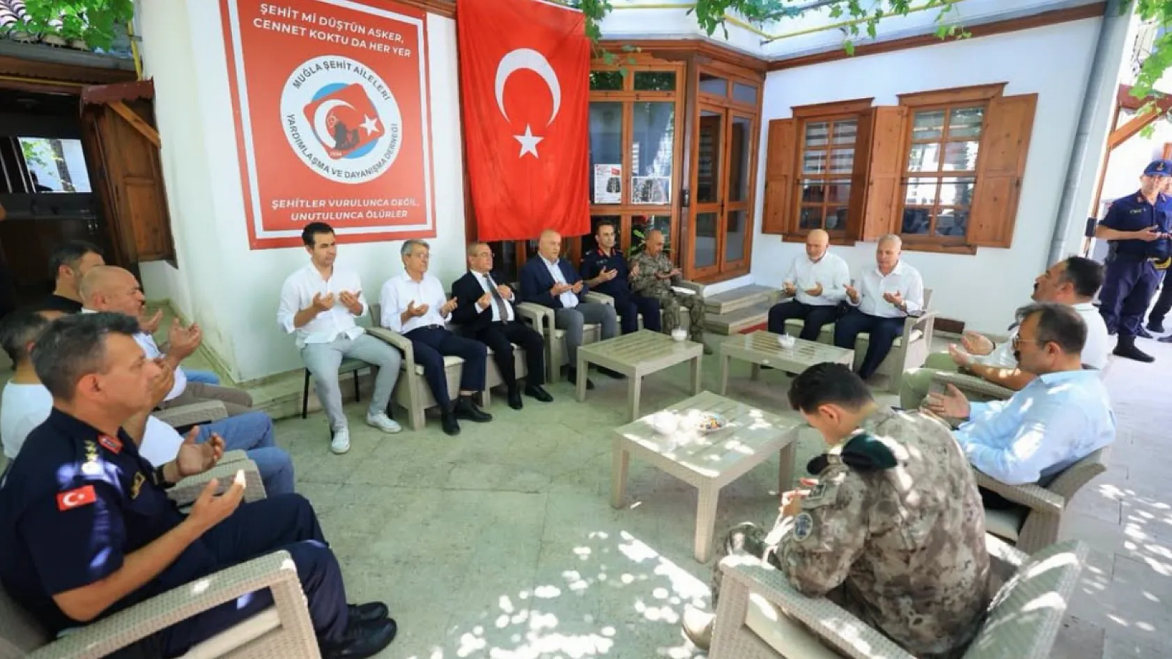 Muğla'da şehit yakınları ve gaziler aşure etkinliğinde bir araya geldi