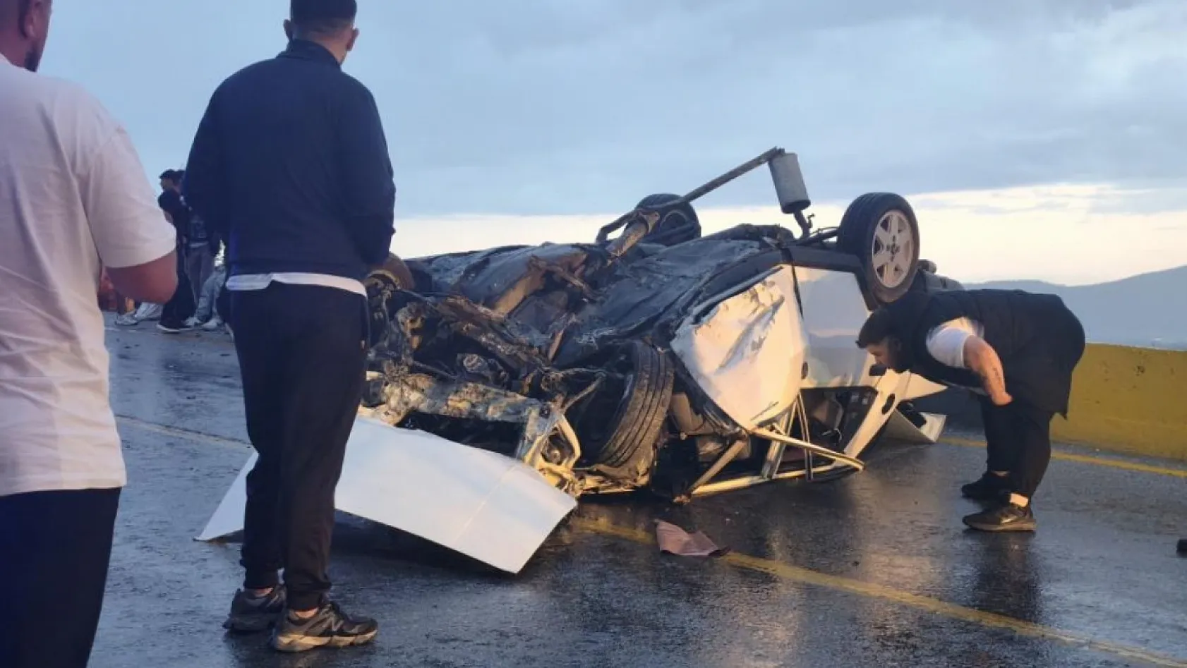 Muğla'da takla atan otomobil ters döndü: 5 yaralı
