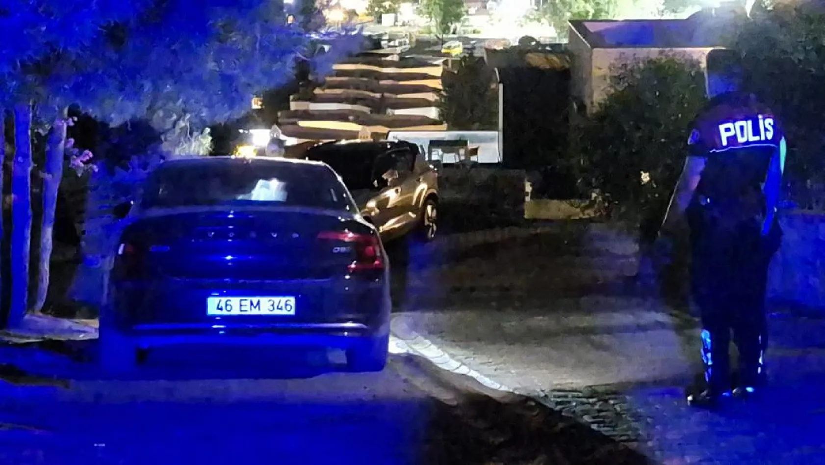 Muğla'da uygulamadan kaçarken polisi ve motosikletliyi yaraladı