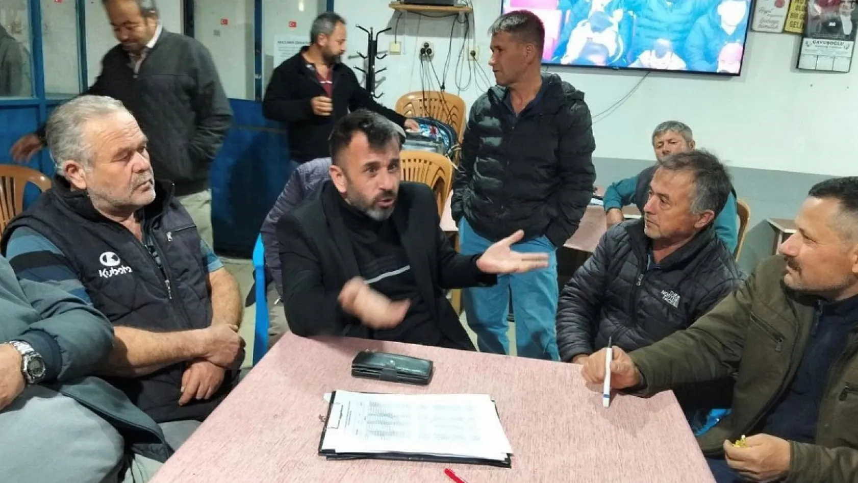 Muğla Kıran'da arıcılara gece mesaisi