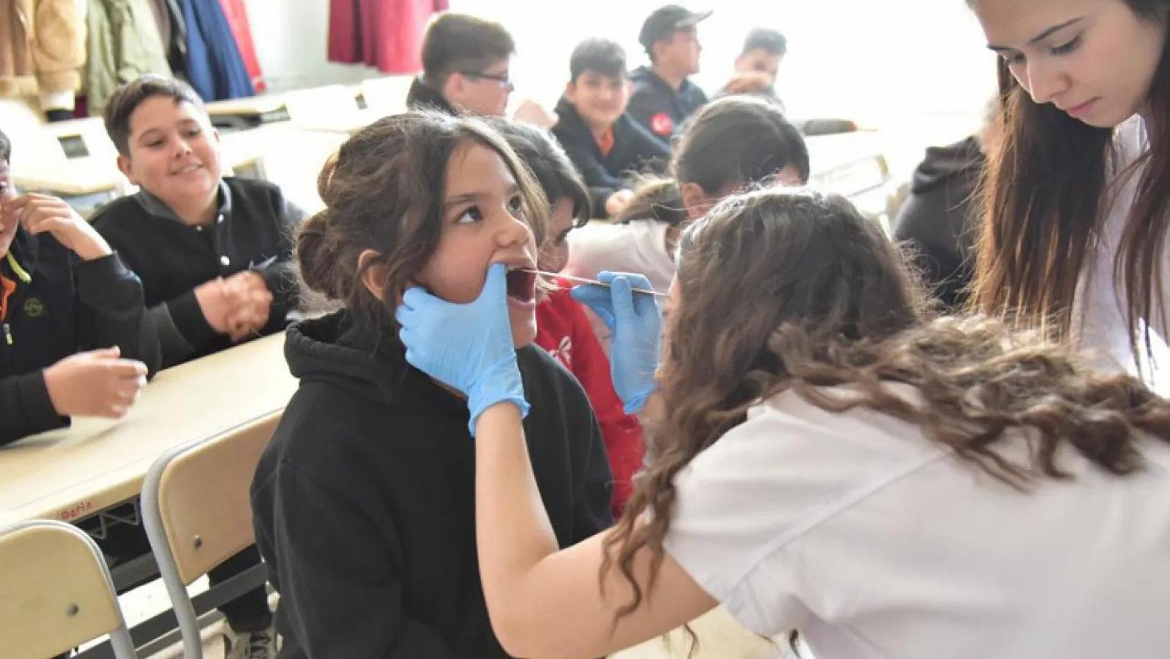 Muğla Sıtkı Koçman Üniversitesi'nden Kırsal Mahallelerde Eğitim ve Sağlık Desteği