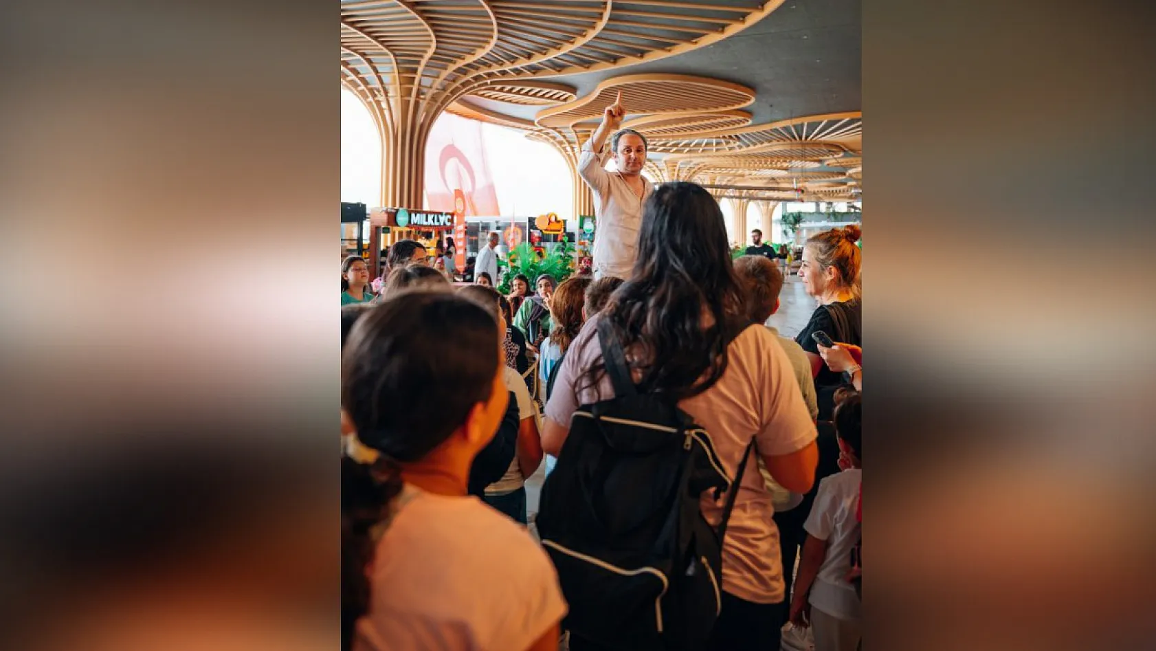 Muğla'da 19 Mayıs coşkusu Rüya 48 Outlet'te festival havasında yaşandı