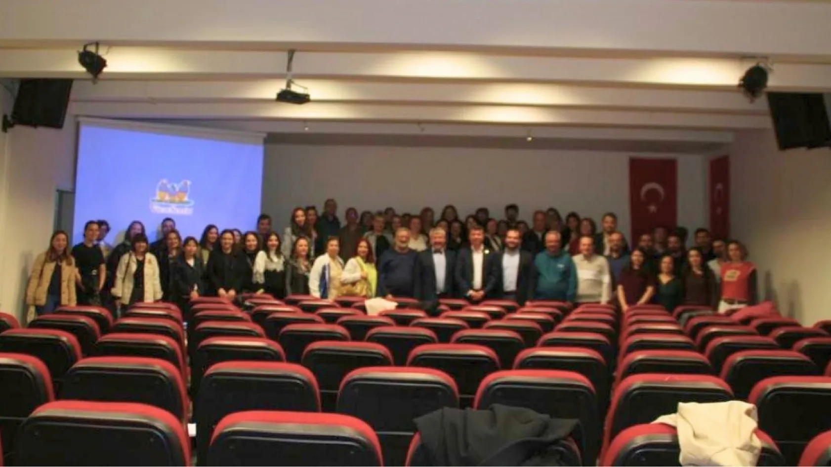 Muğla'da eczacılara meslek içi eğitim programı düzenlendi