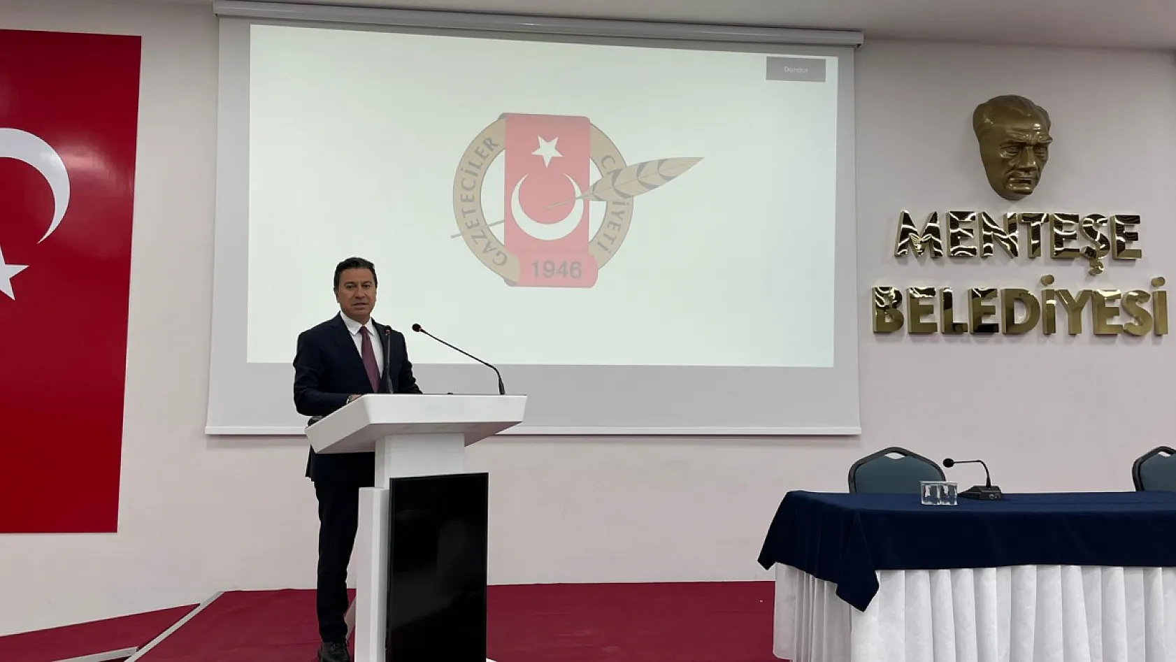 Muğla'da gazetecilere kapsamlı eğitim: Mesleğin geleceği masaya yatırıldı