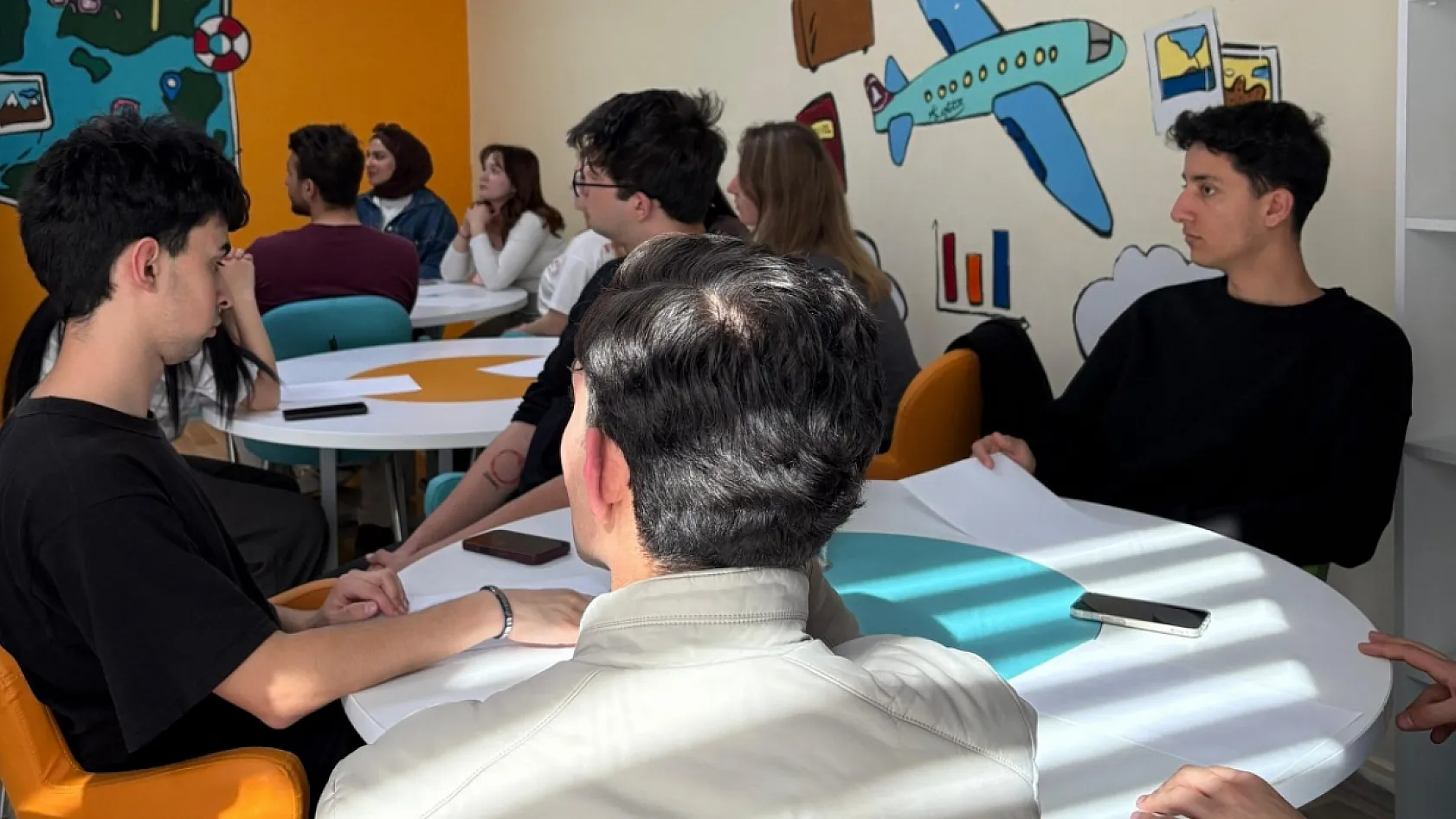 Muğla'da gençlerin fikirleri projeye dönüşüyor