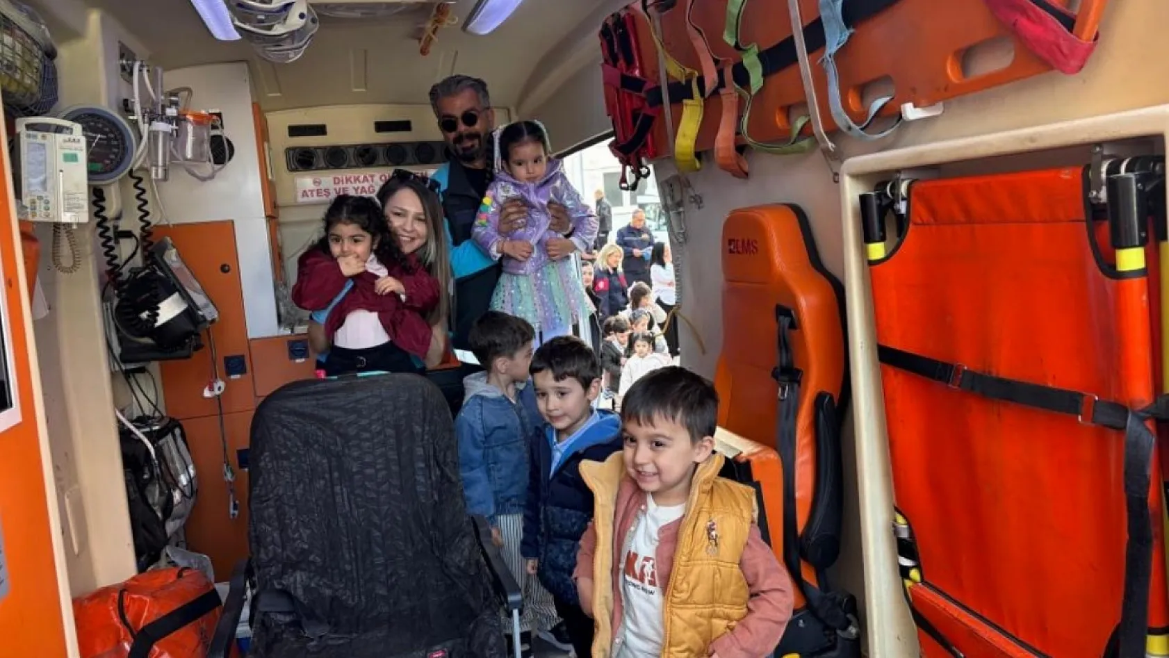 Muğla'da minik eller hayat kurtarmayı öğrendi