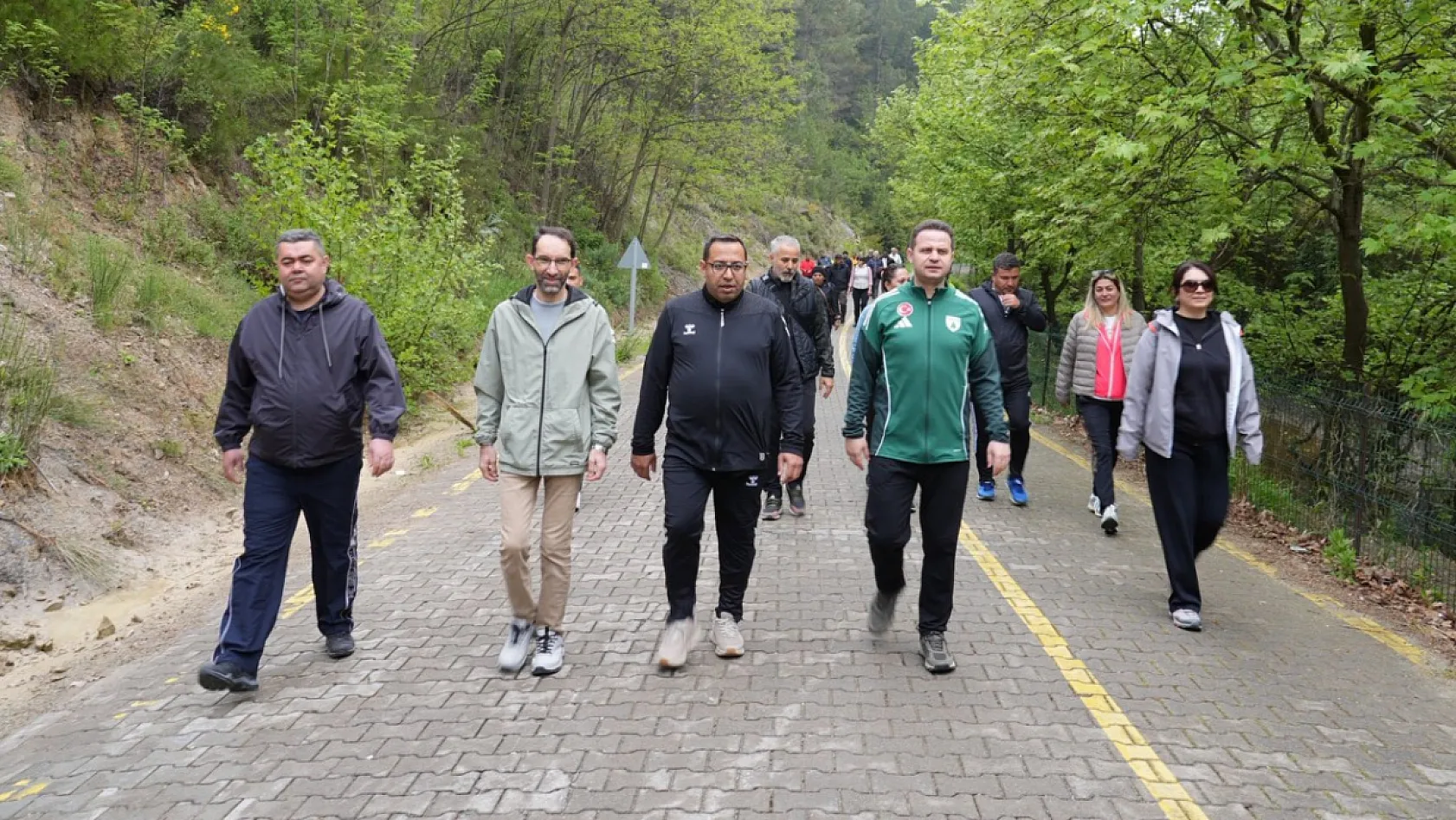 Muğla'da öğretmenler doğa yürüyüşünde buluştu