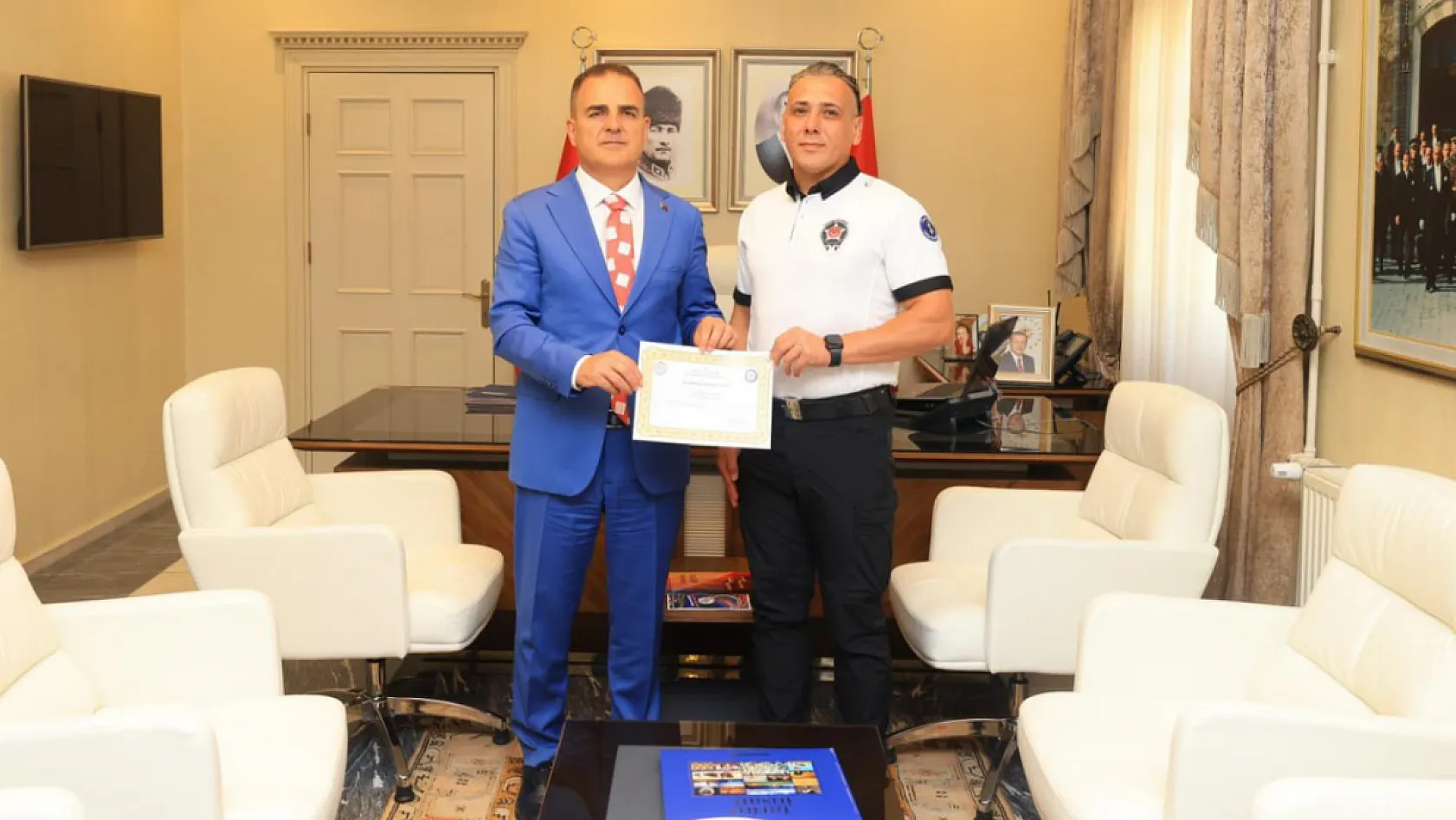 Muğla'da Özel Güvenlik Haftası: Evren Arslan'a Vali Akbıyık'tan ödül