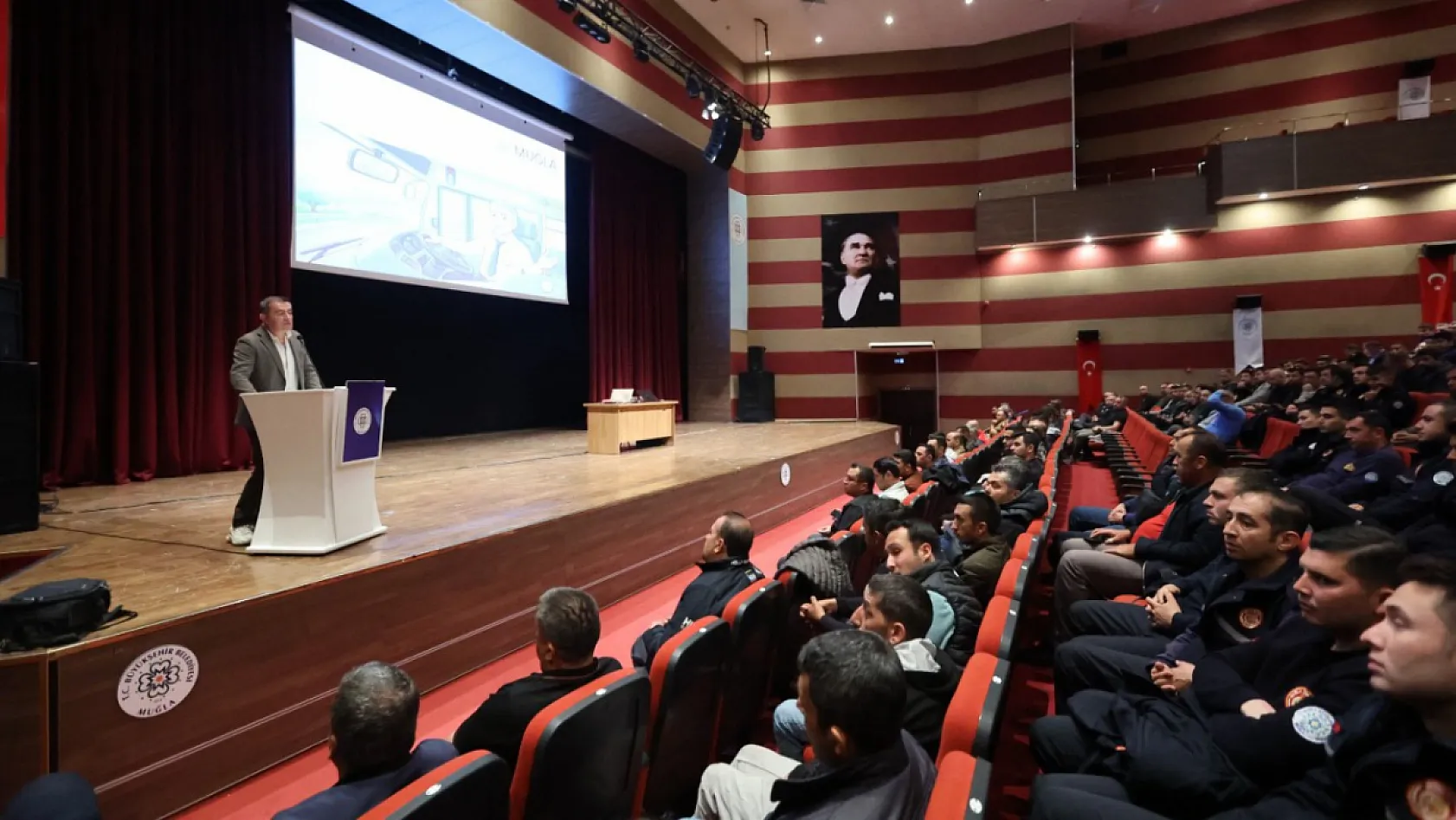 Muğla'da Şoförlere Mesleki Gelişim Eğitimi Başladı