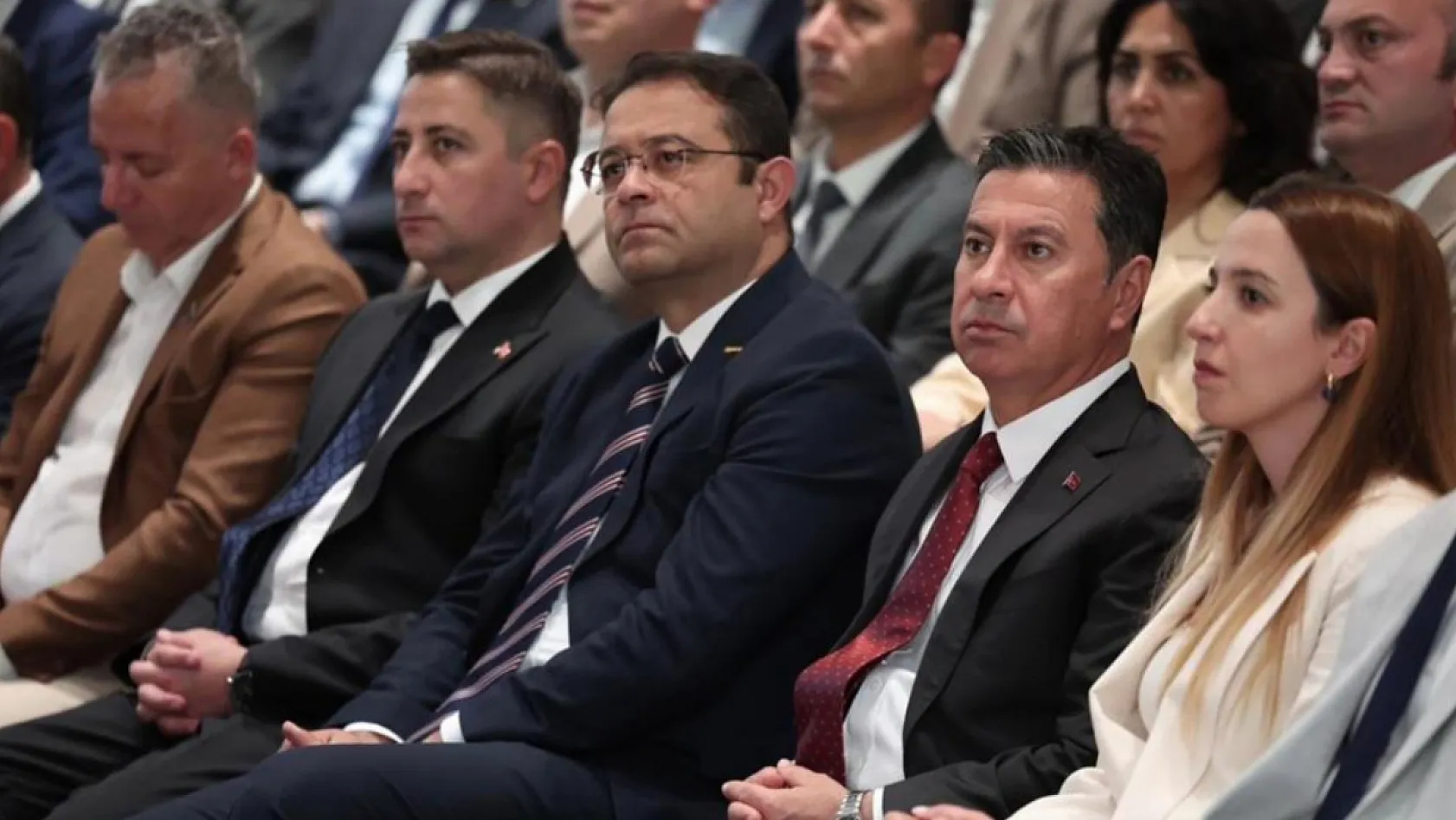 Muğla'da Tüm Paydaşlar Akıllı Şehir Dönüşümü İçin Bir Araya Geldi