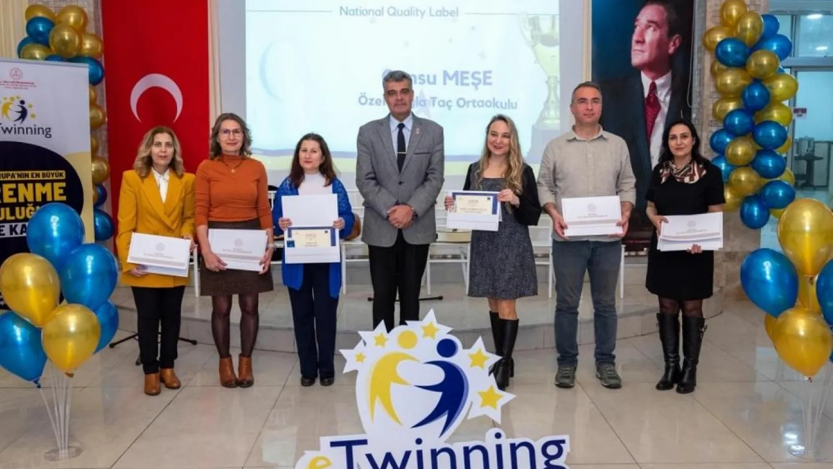 Muğla'nın eğitim yıldızları ödüllendirildi