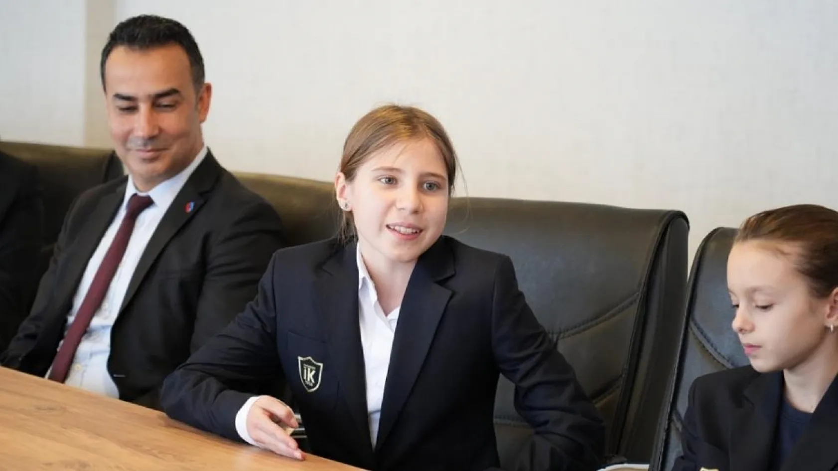 Muğla'nın genç tasarımcıları 'Savunmadan sanata' ödülleriyle taçlandı