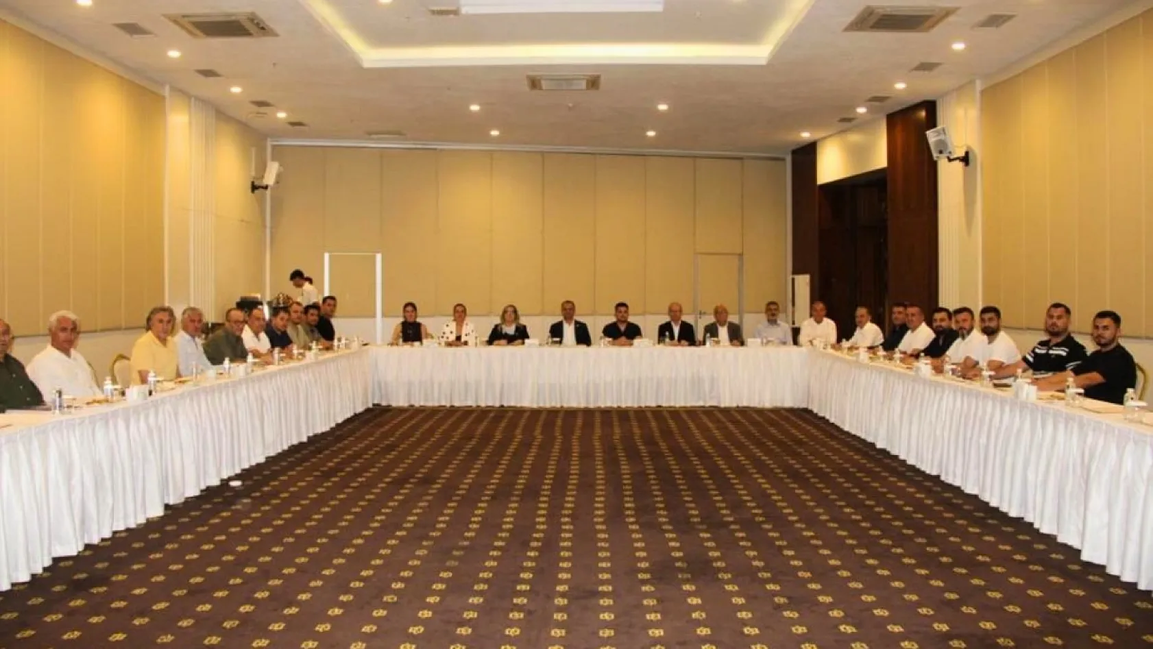 Muğlaspor yönetimi ilk toplantısını gerçekleştirdi