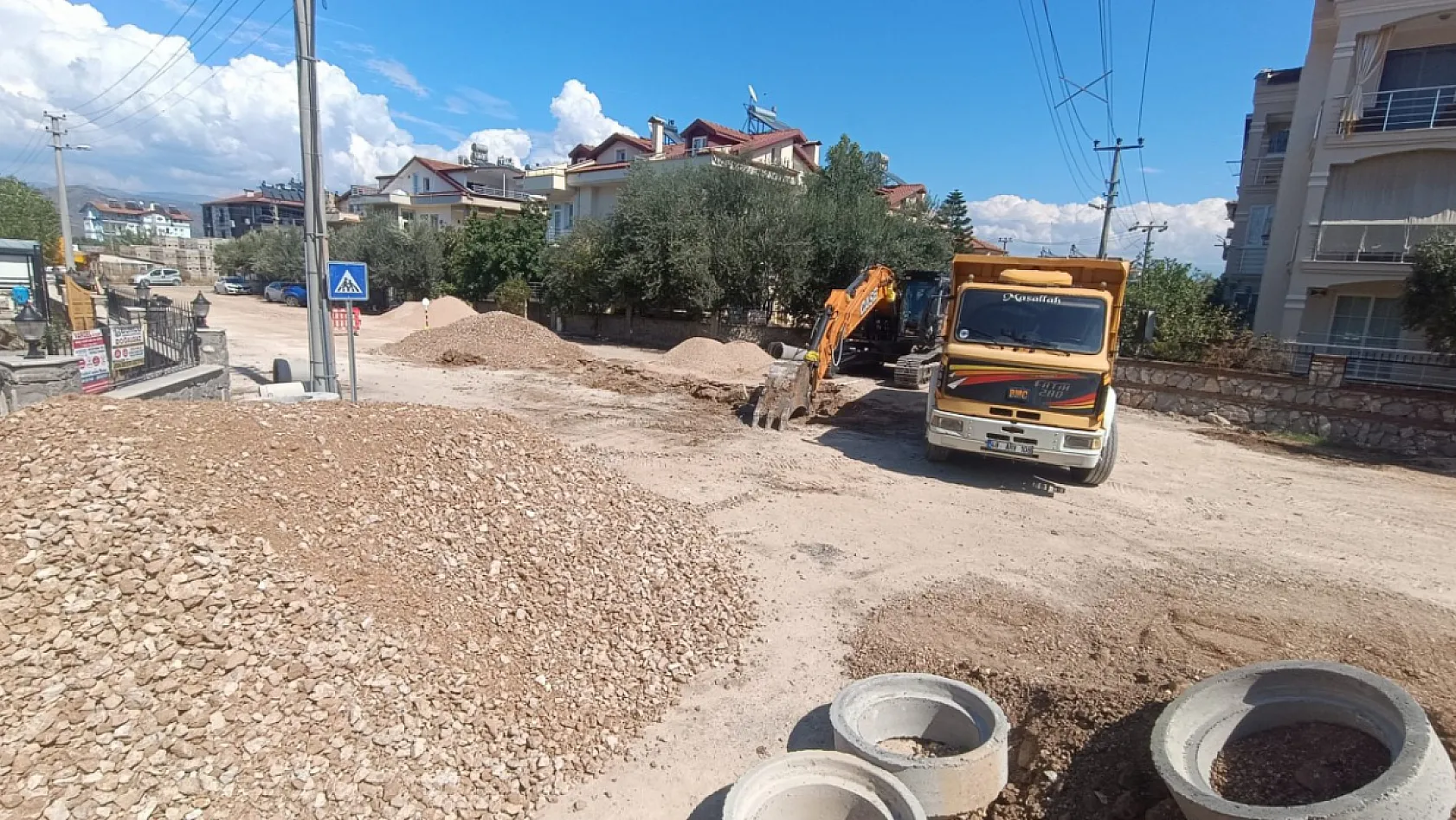 Fethiye'de drenaj çalışmaları sürüyor