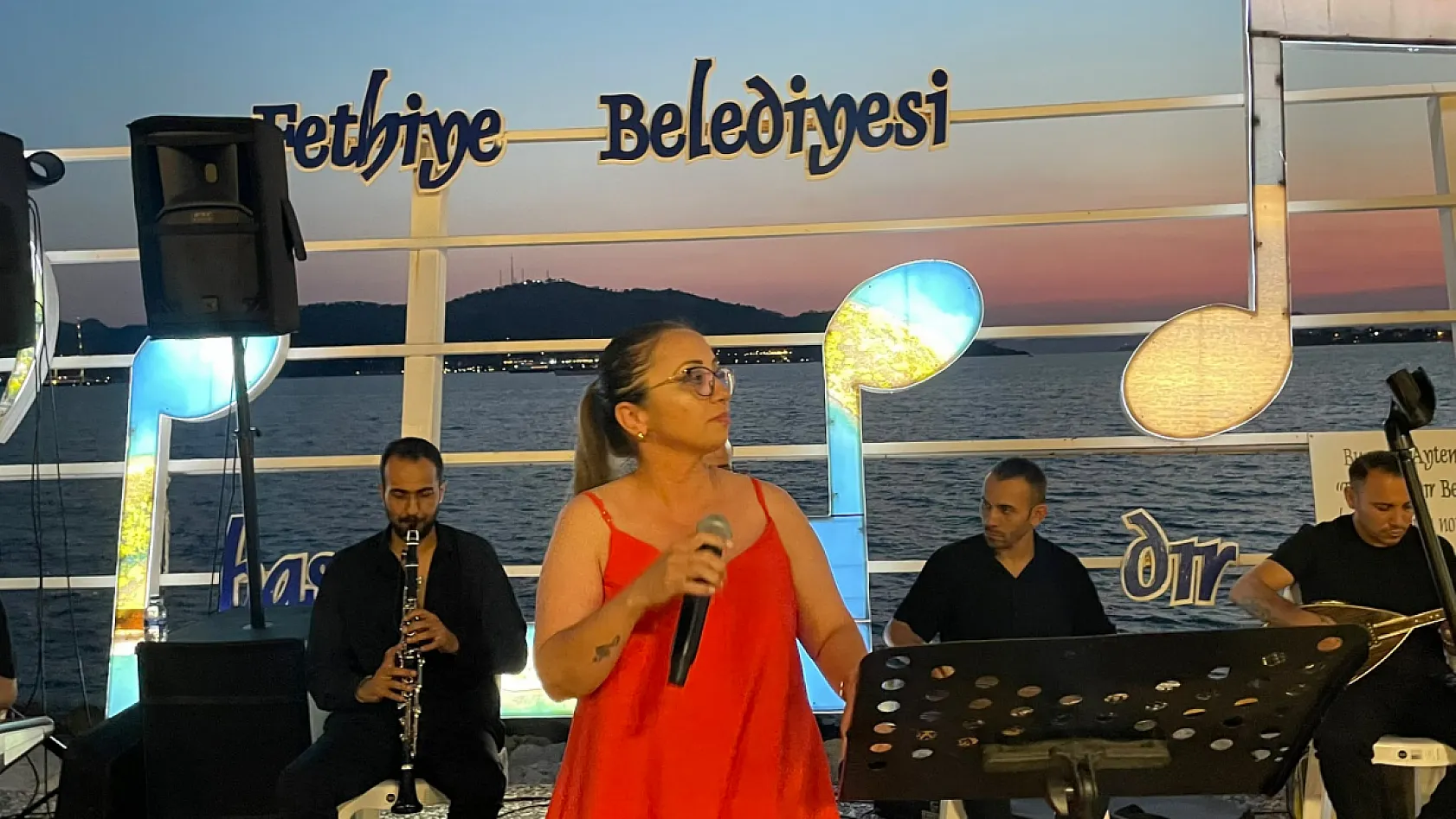 Müzikli Fethiye Akşamları ilk konseriyle vatandaşlarla buluştu