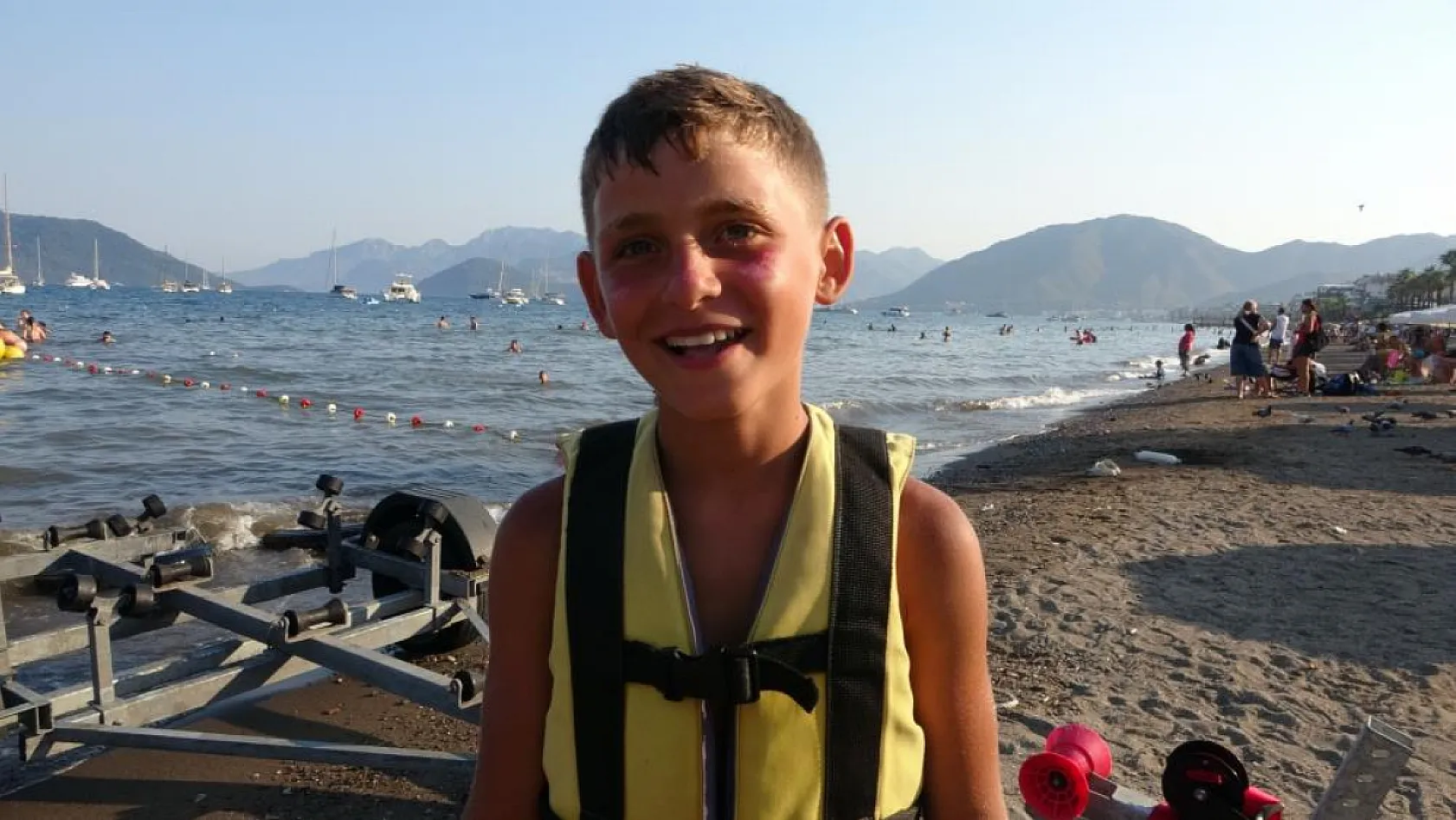 Okullar tatil oldu, Marmaris sahilleri dolmaya başladı