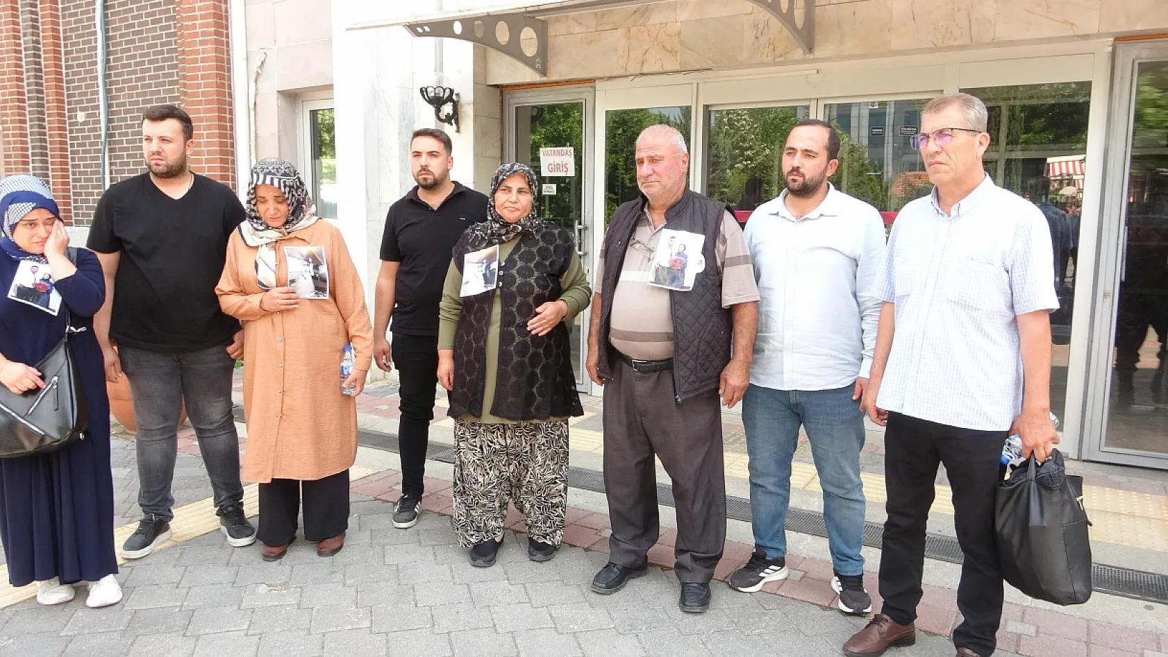 Isparta-Antalya Karayolu'nda Nişanlı Çiftin Hayatını Kaybettiği Kazanın İlk Duruşması Görüldü