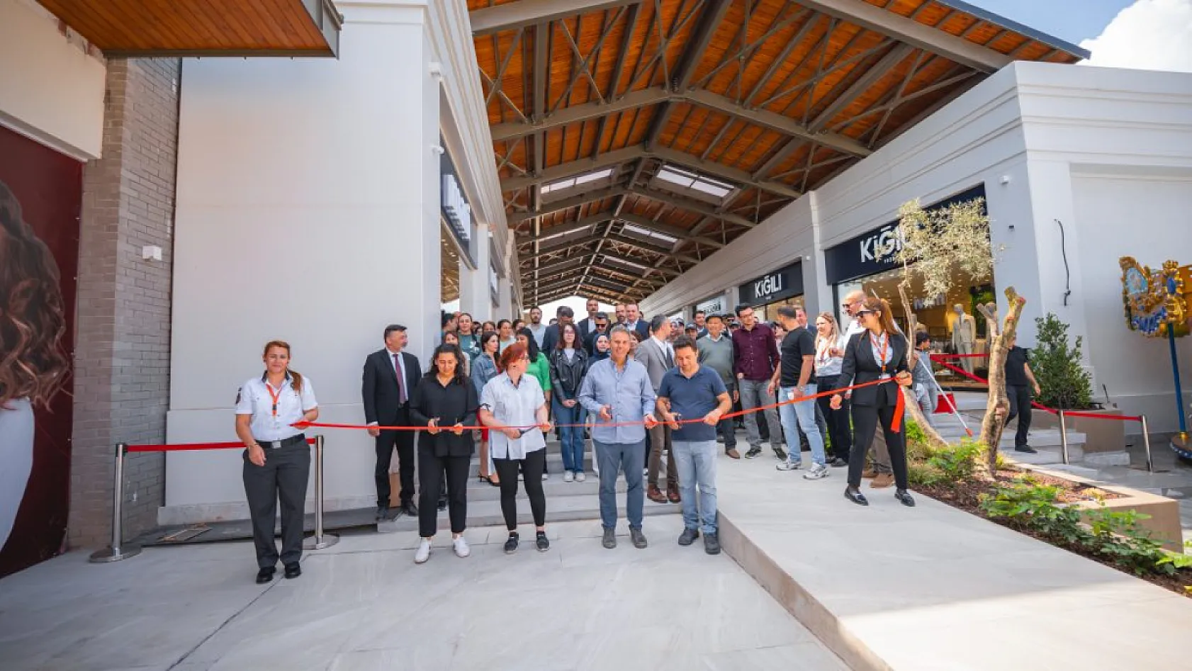 Novada Muğla kapılarını açtı