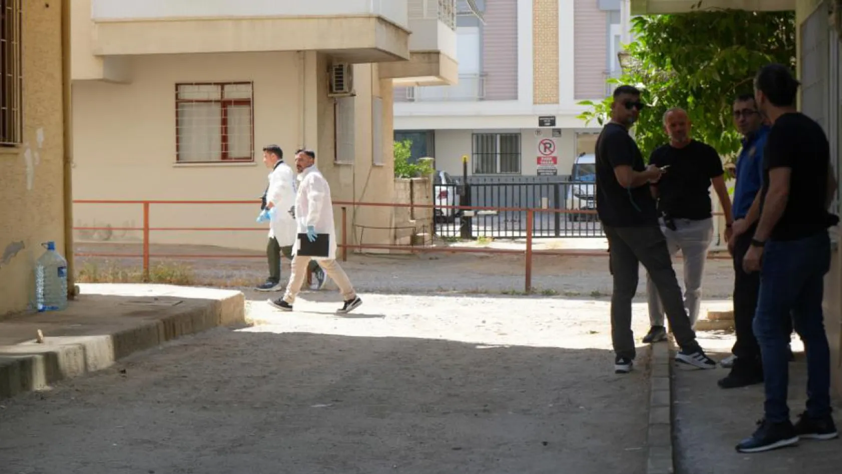 Öğretmen Çift Arasında Tartışma Cinayetle Sonuçlandı: Eşi ve Kayınpederini Öldürdü