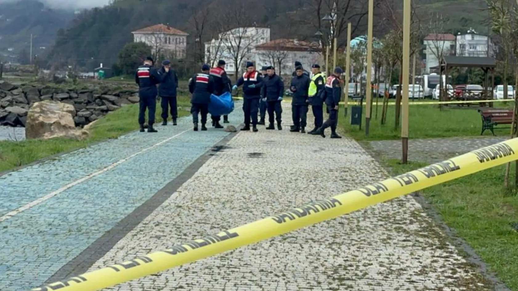 Ordu'da sahile insansız araç olduğu değerlendirilen cisim vurdu